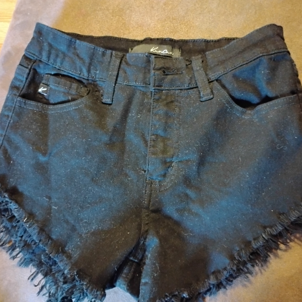 Black Frayed Hem Women Shorts